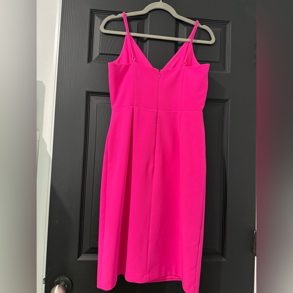 Gianni Bini -Size 4- Hot Pink Dress - Picture 3 of 5